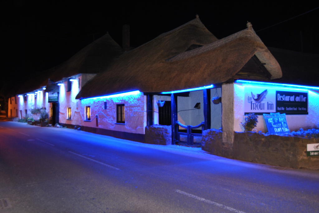 The Trout Inn Tiverton  Exterior foto